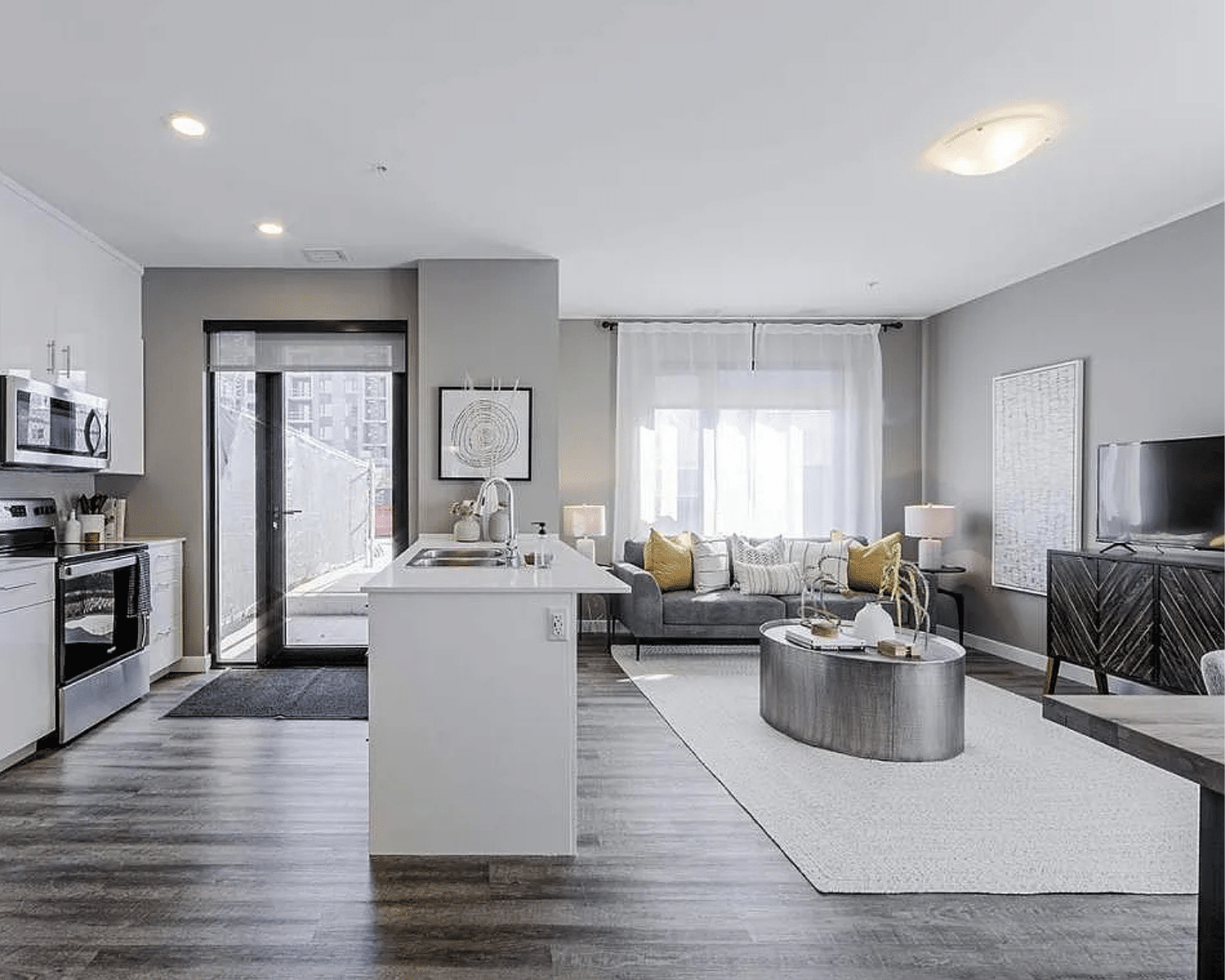 Luxury condo staging in Kitchener