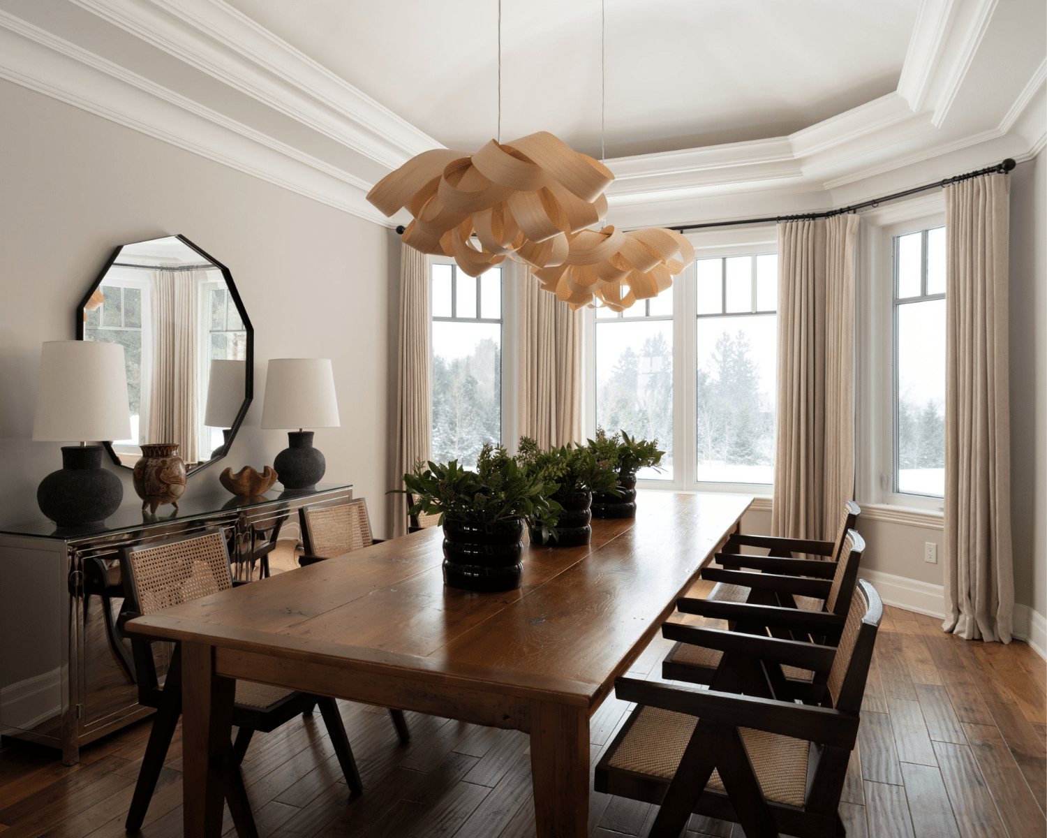 Luxury dining room staging in Caledon, Peel Region