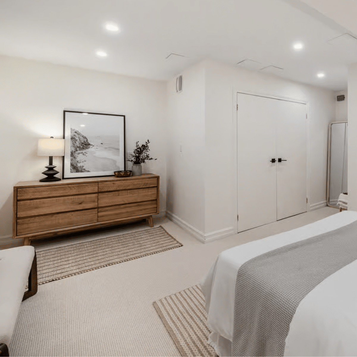 Gallery_Bedroom_Sm5