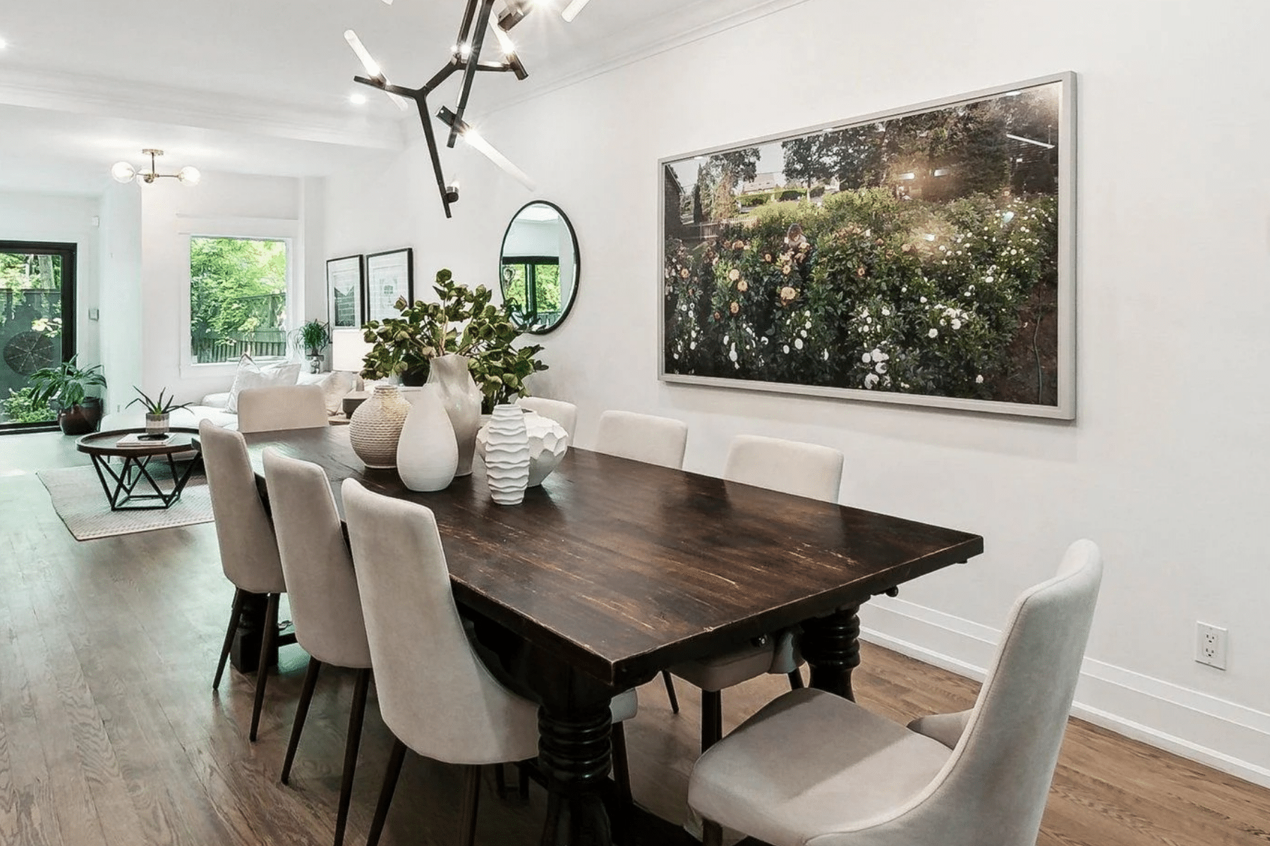 Gallery_DiningLg3