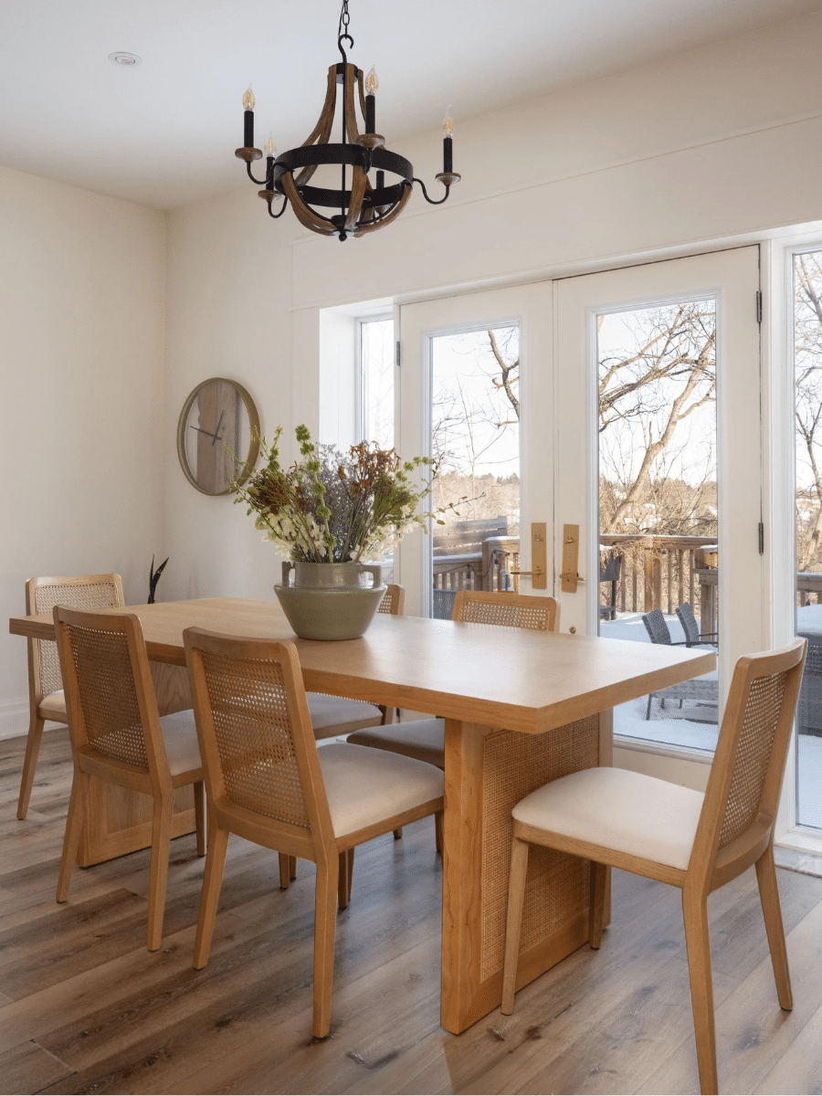Gallery_DiningMd1