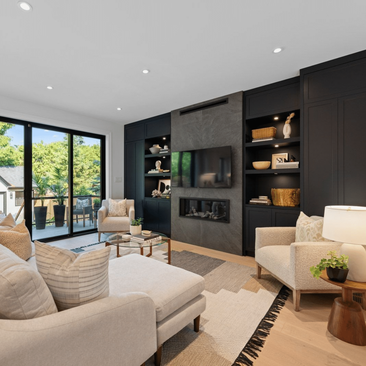 Gallery_LivingSm2