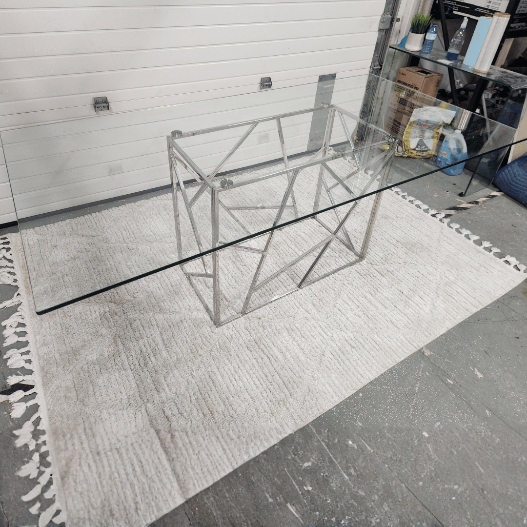 Table-Kroma (Clearance) - Image 2