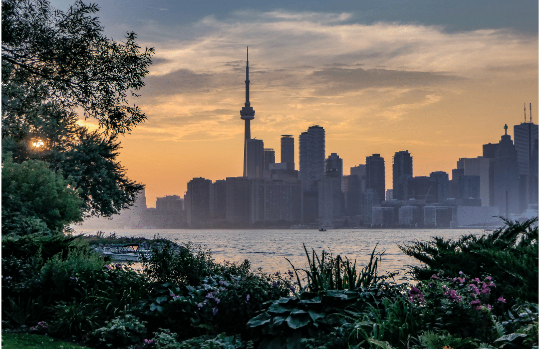 TorontoDark Toronto skyline with the CN Tower representing Lux Furniture Rentals' Toronto delivery service area