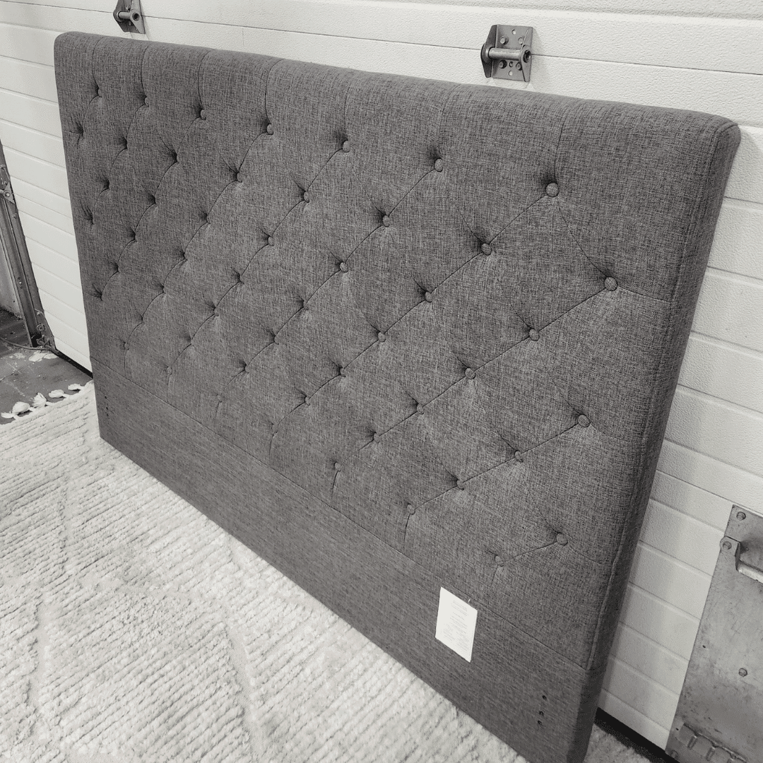 Bedroom-Queen William (Clearance) - Image 3