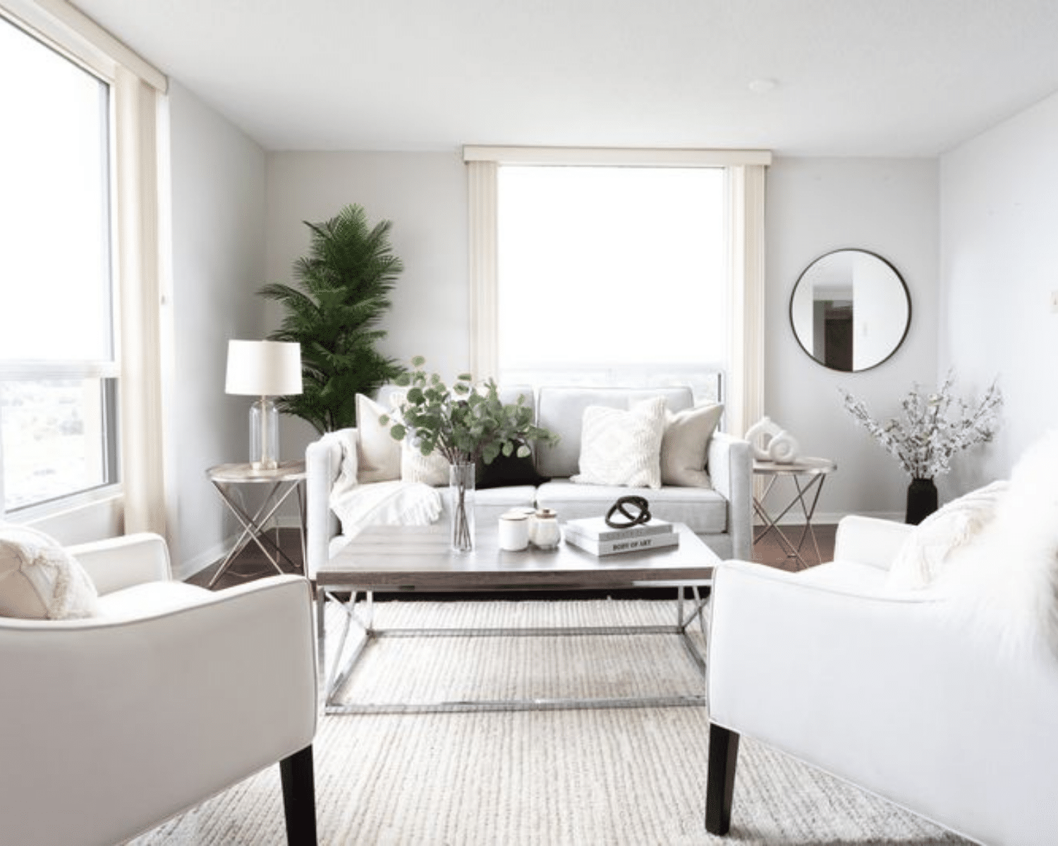 Luxury home staging in City Centre, Barrie