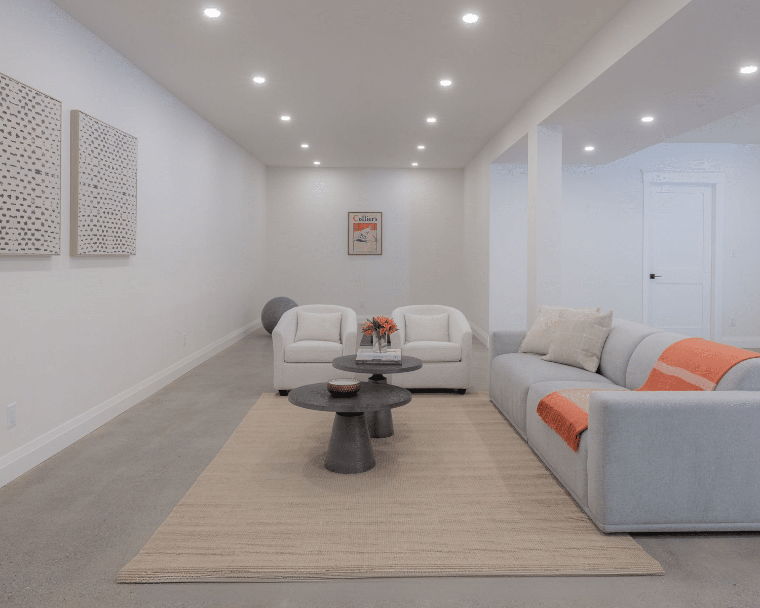 Modern home staging in Shelburne, Ontario
