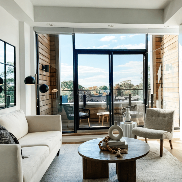 Jax & Belle Home - Lora Cristofari