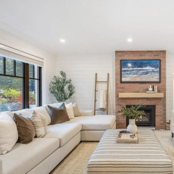 Queen City Staging - Kate Dougall