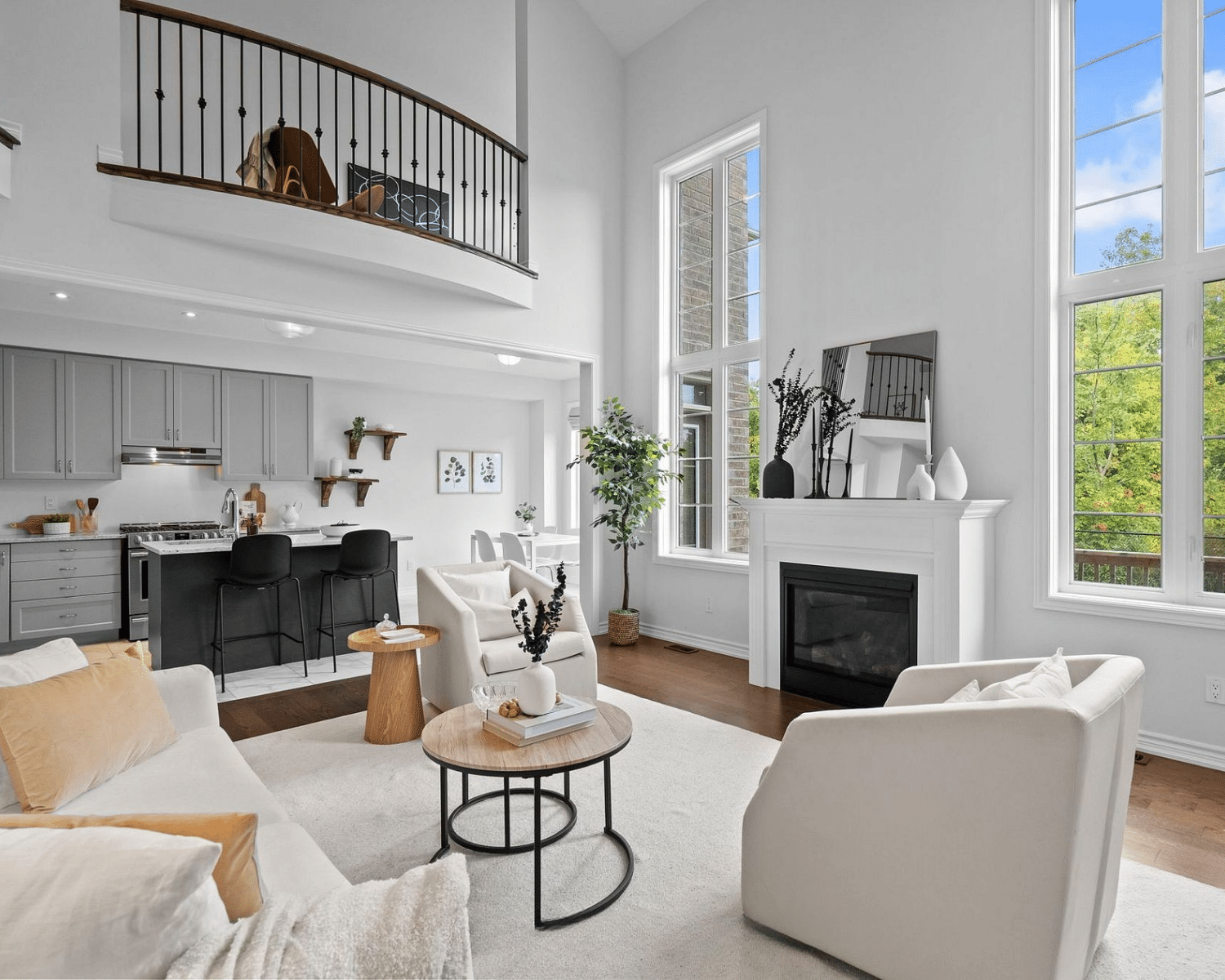Luxury townhouse staging in Ajax