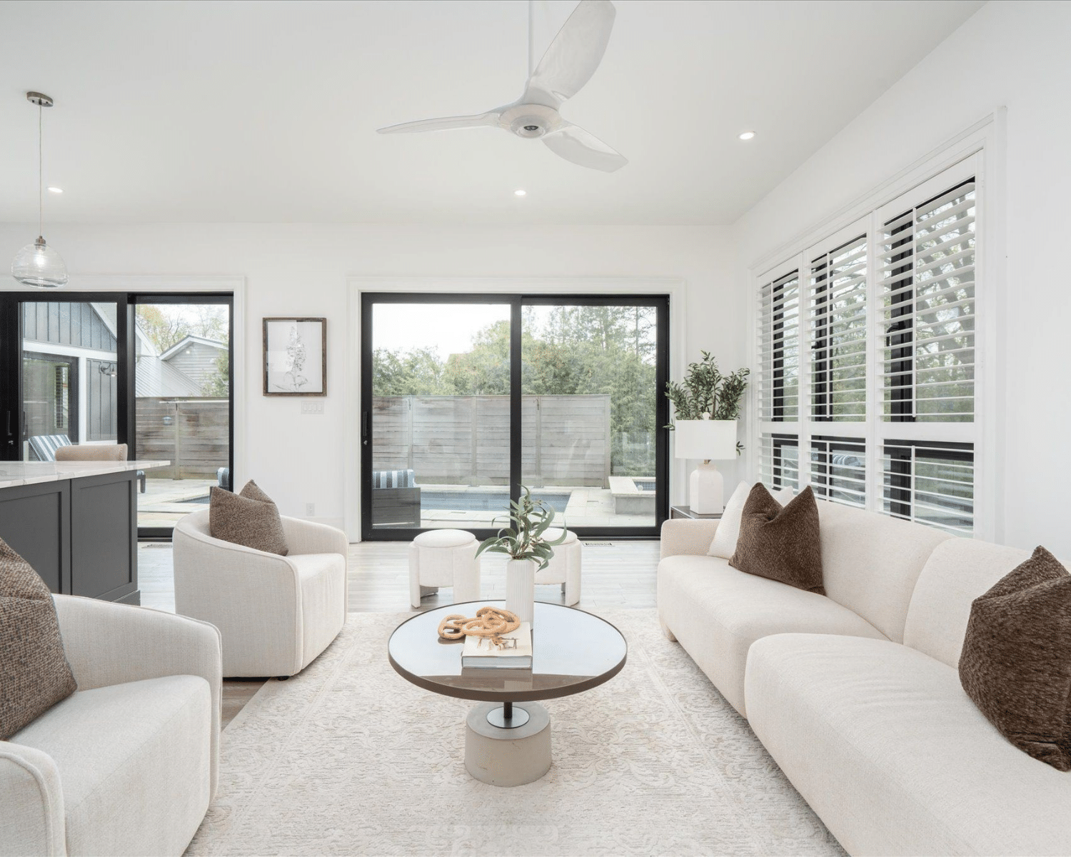 Luxury home staging in Rouge River Area, Pickering
