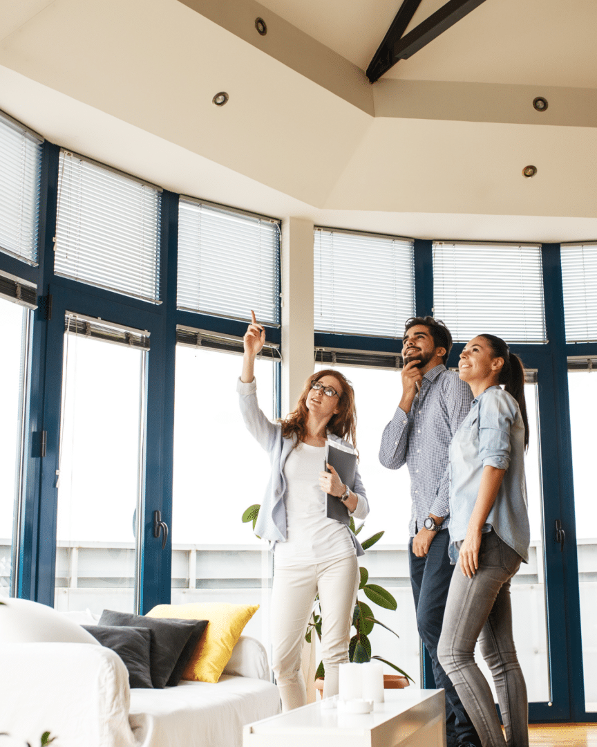 Who Pays for Home Staging? How Agents Structure It